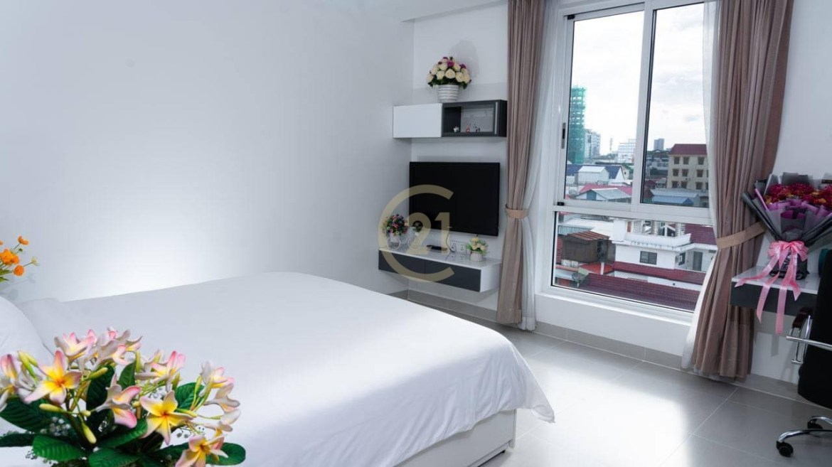 NICE TWO BEDROOM FOR RENT