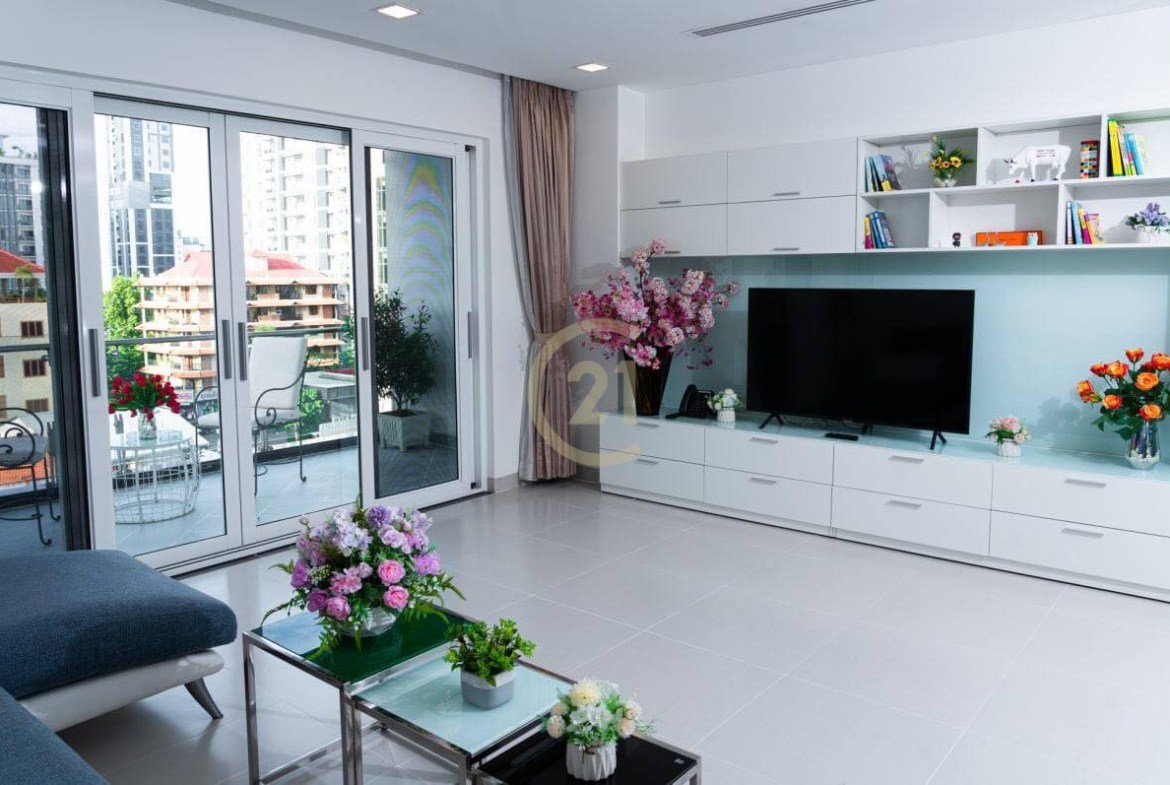 NICE TWO BEDROOM FOR RENT