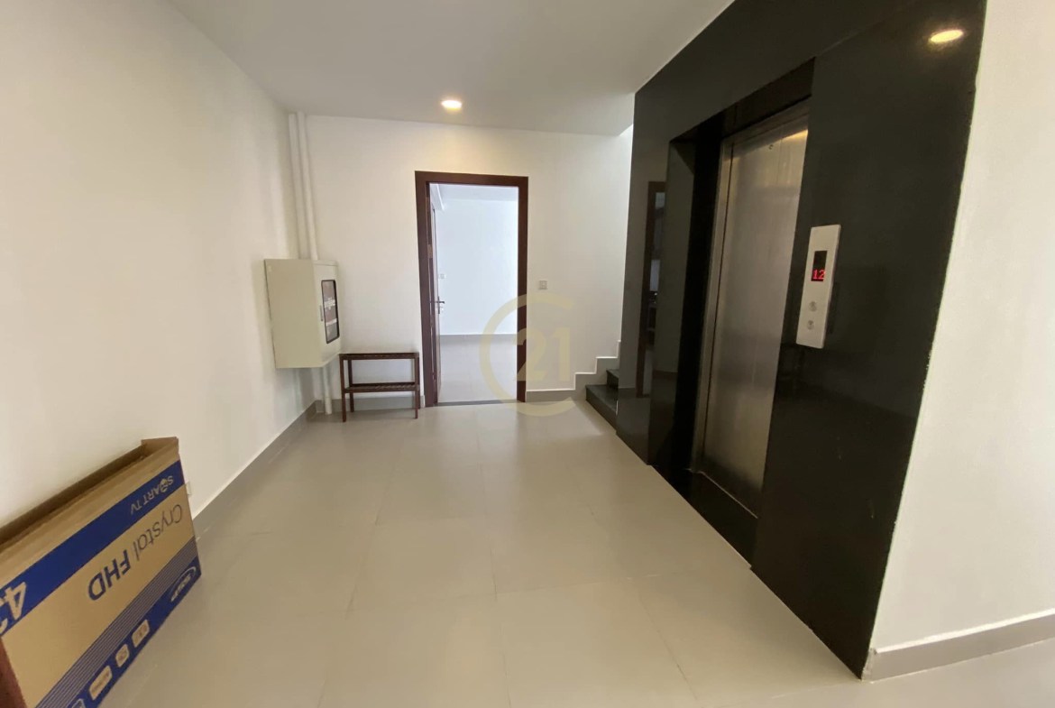 Nice One Bed Apartment for rent at Russian Market