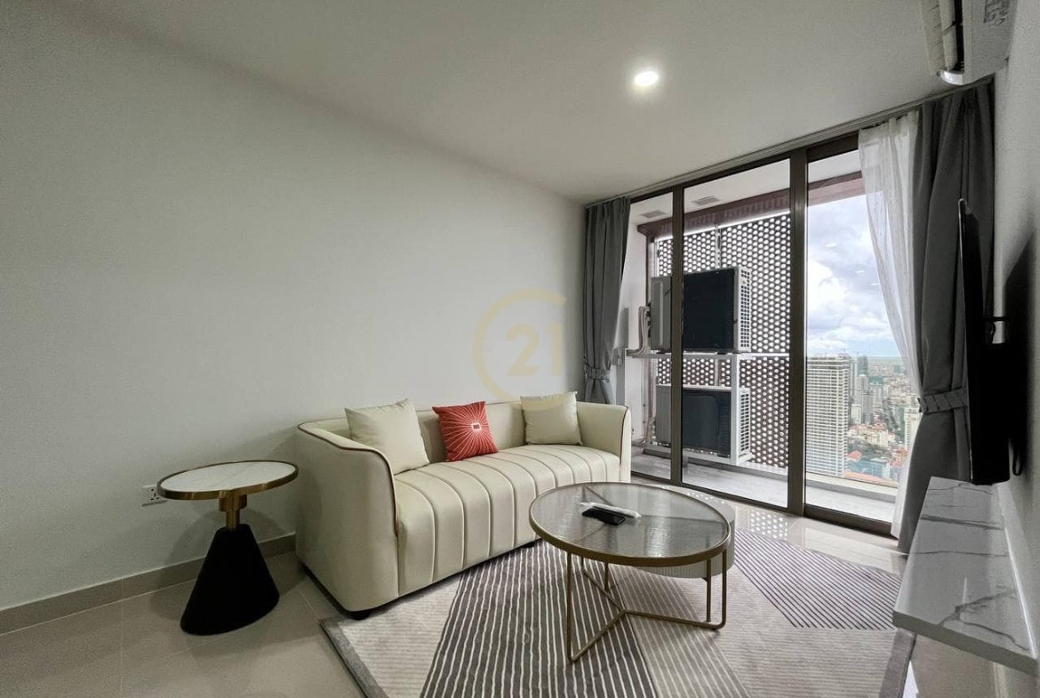 LUXERY THREE BEDROOM FOR RENT