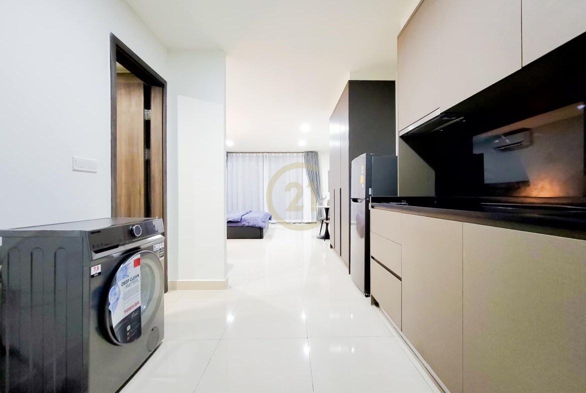 Brand New Studio room for rent At Tonle Bassac