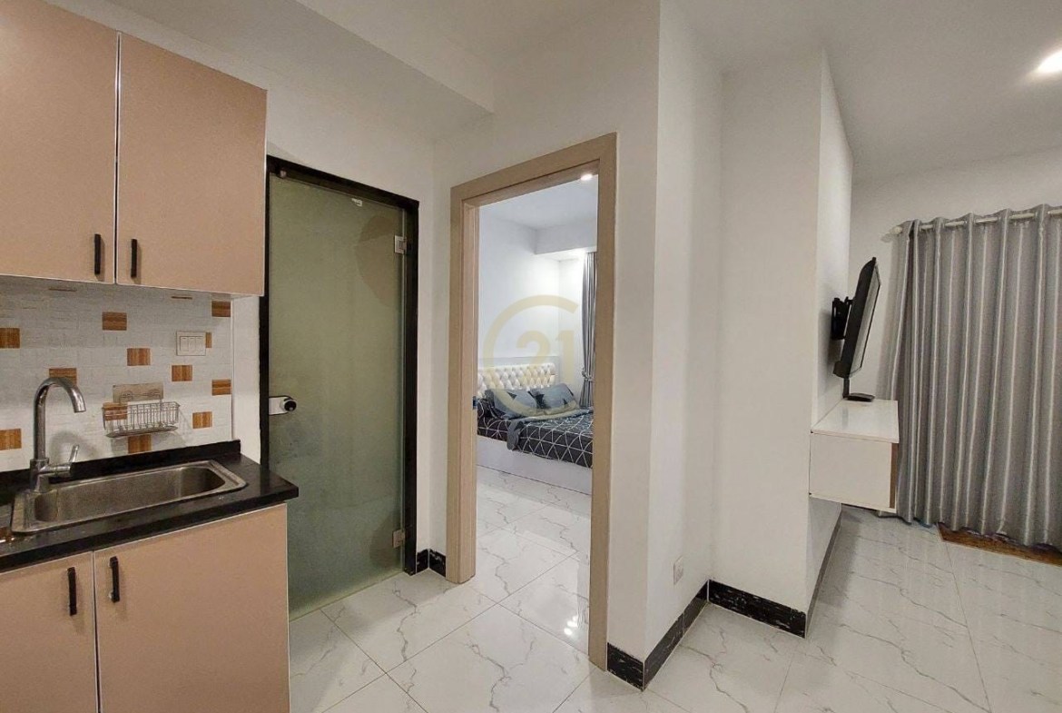 1 Bedroom Available for rent at Boeng TomPun
