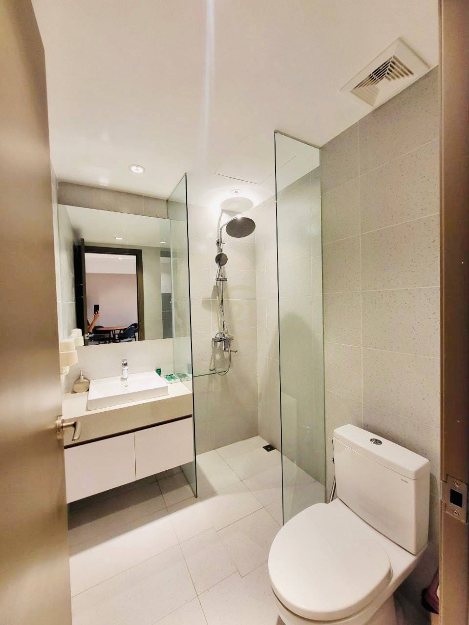 2 Bedroom Condo for rent at Toul Kork