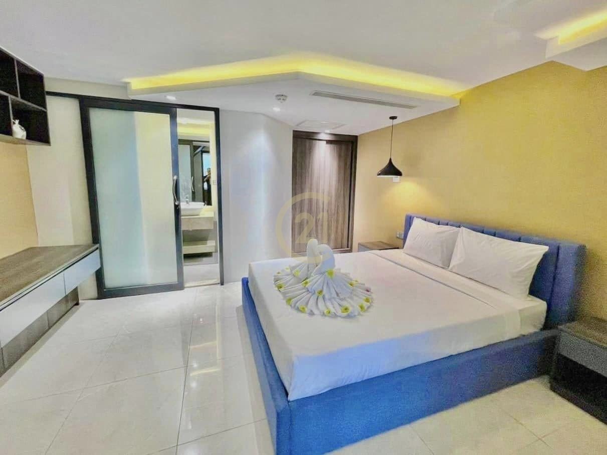 LUXERY PENTHOUSE FOR RENT