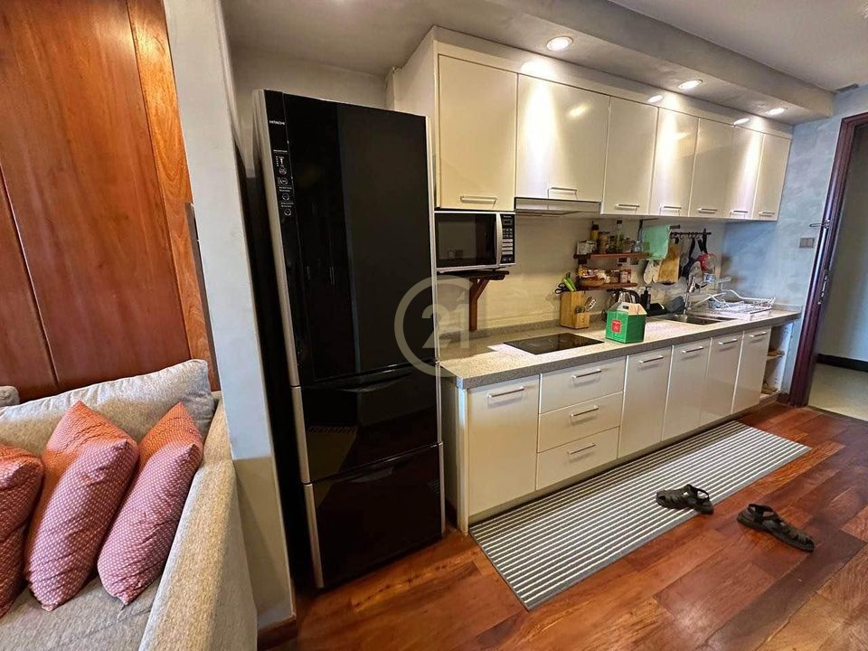 WESTERN ONE BEDROOM FOR RENT