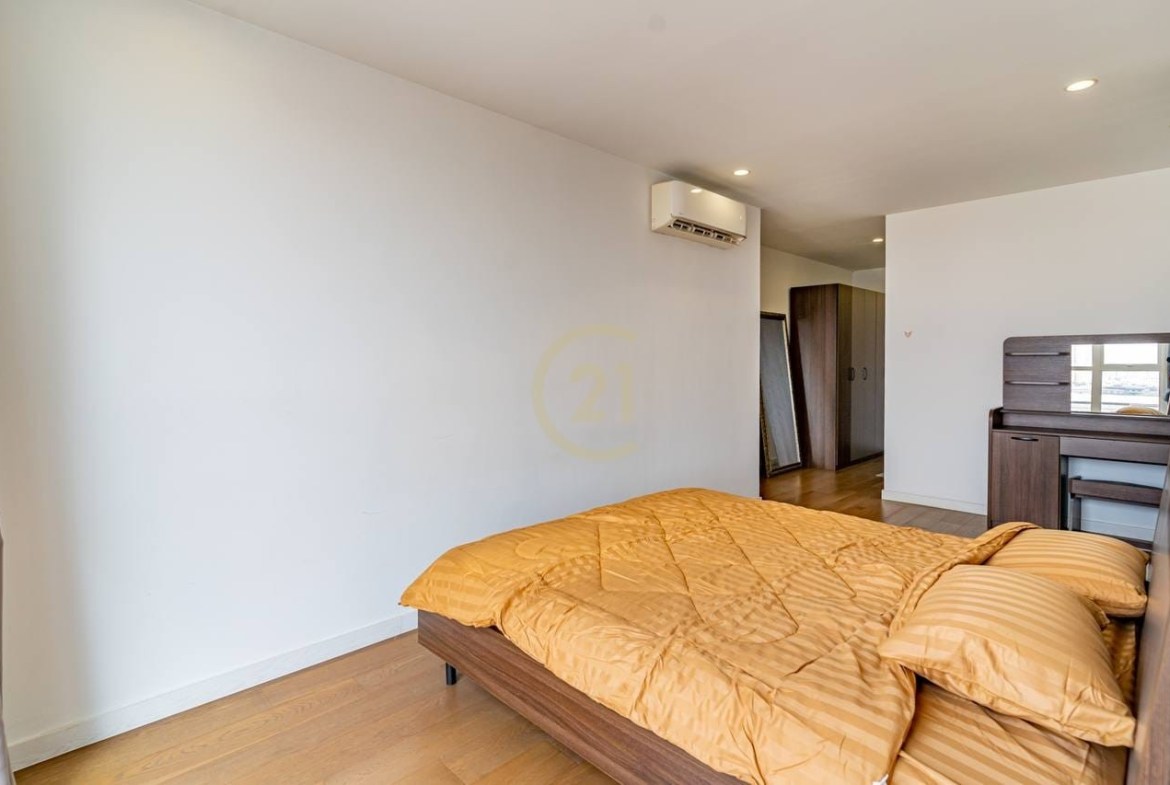 2 Bedroom Available for rent at Diamond Island