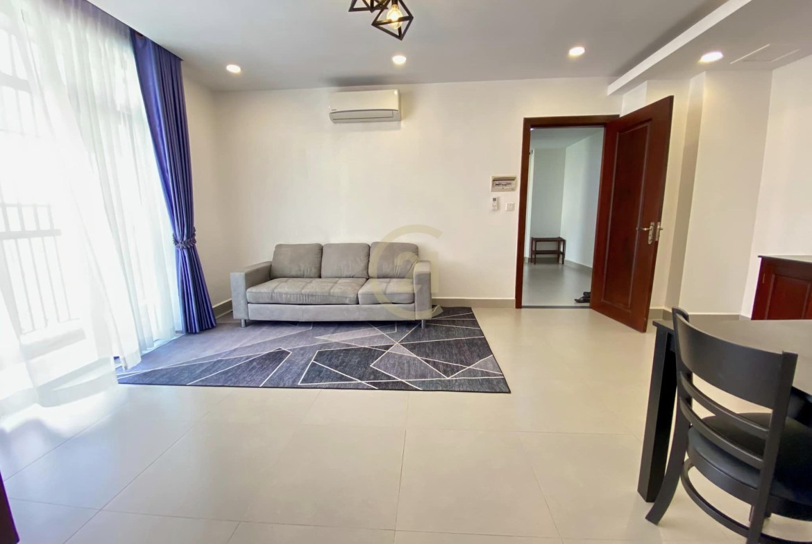 Specious 1 Bed for rent at Russian Market
