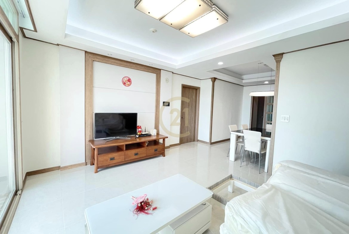 MODERN TWO BEDROOM FOR RENT