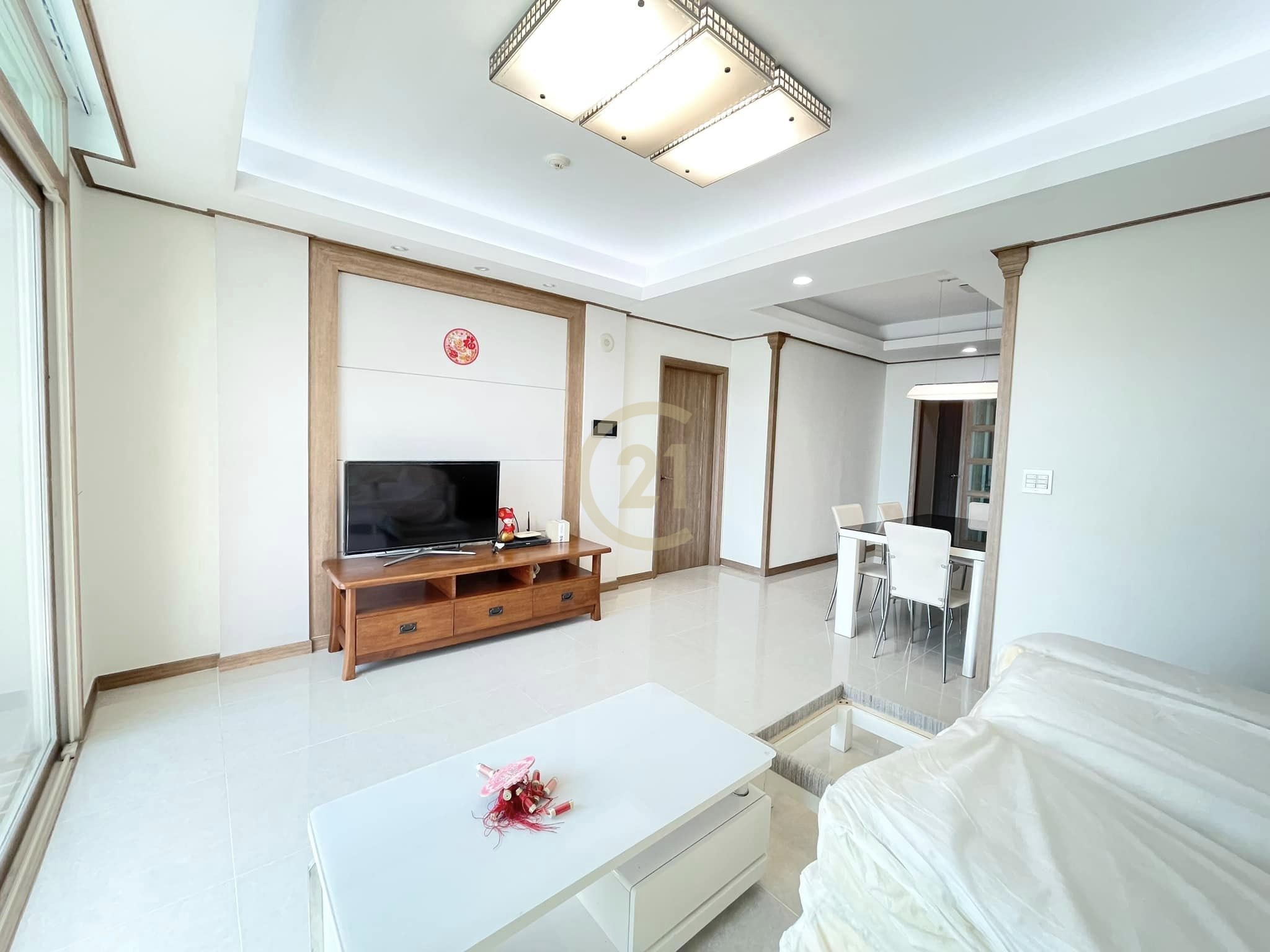 MODERN TWO BEDROOM FOR RENT