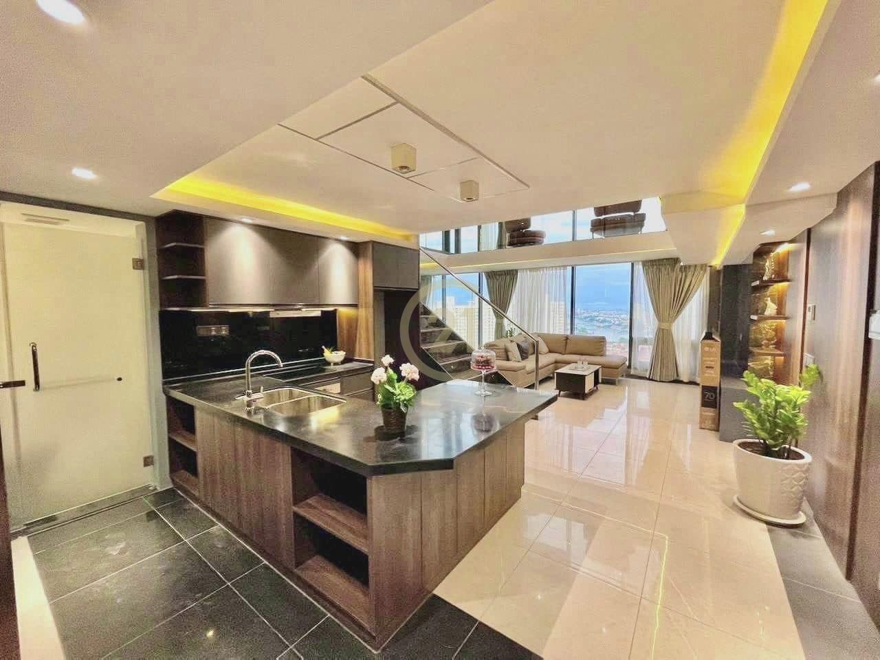 LUXERY PENTHOUSE FOR RENT
