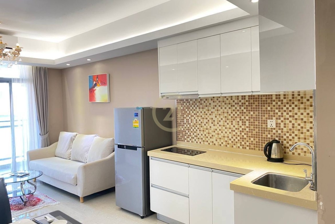 Modern 3 Bed Apartment for rent at BKK1