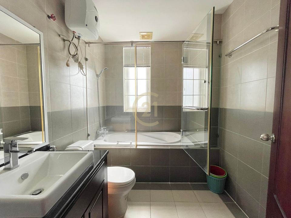 PRECIOUS ONE BEDROOM FOR RENT