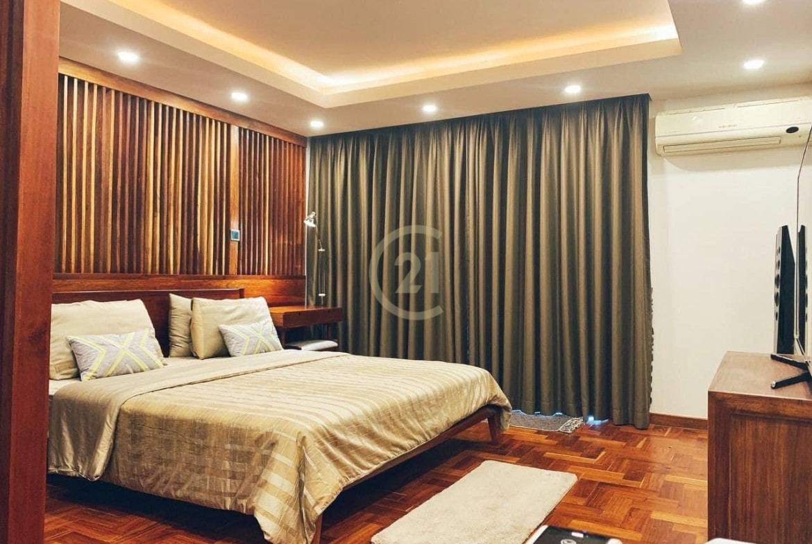 1 Bedroom Condo for rent At 7 Makara
