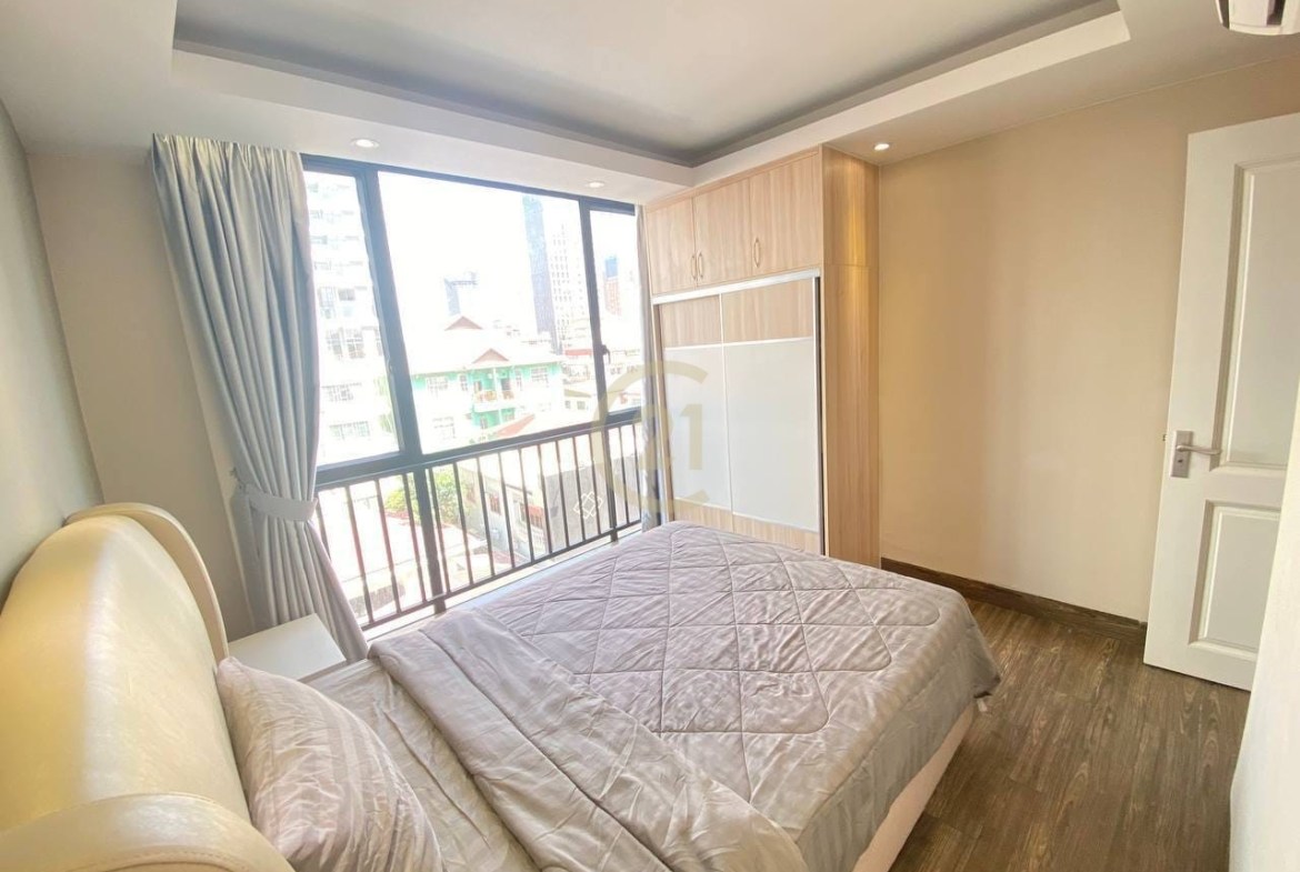 Modern 3 Bed Apartment for rent at BKK1