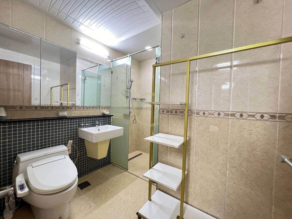 LUXERY TWO BEDROOM FOR RENT