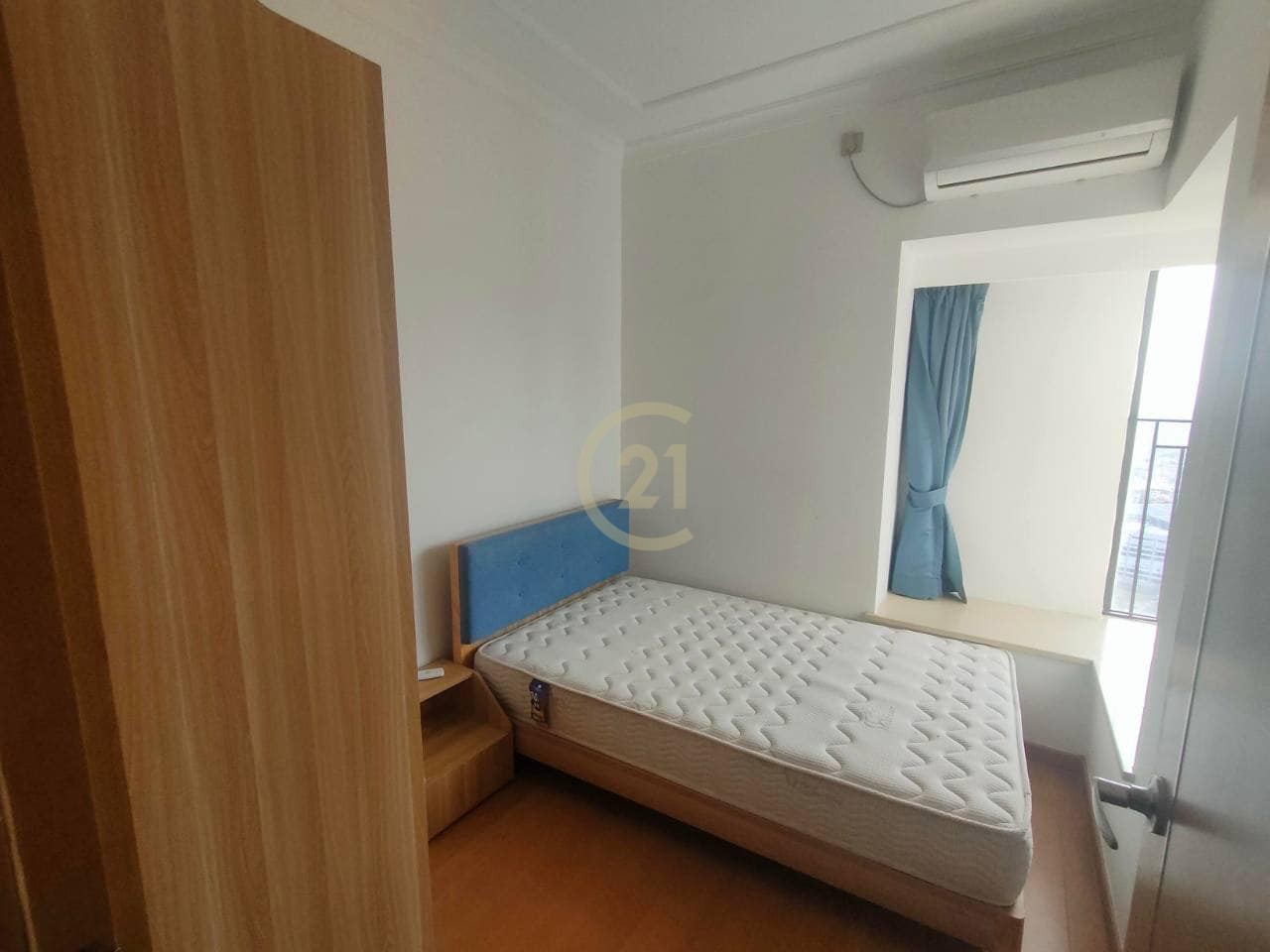 MODERN TWO BEDROOM FOR RENT