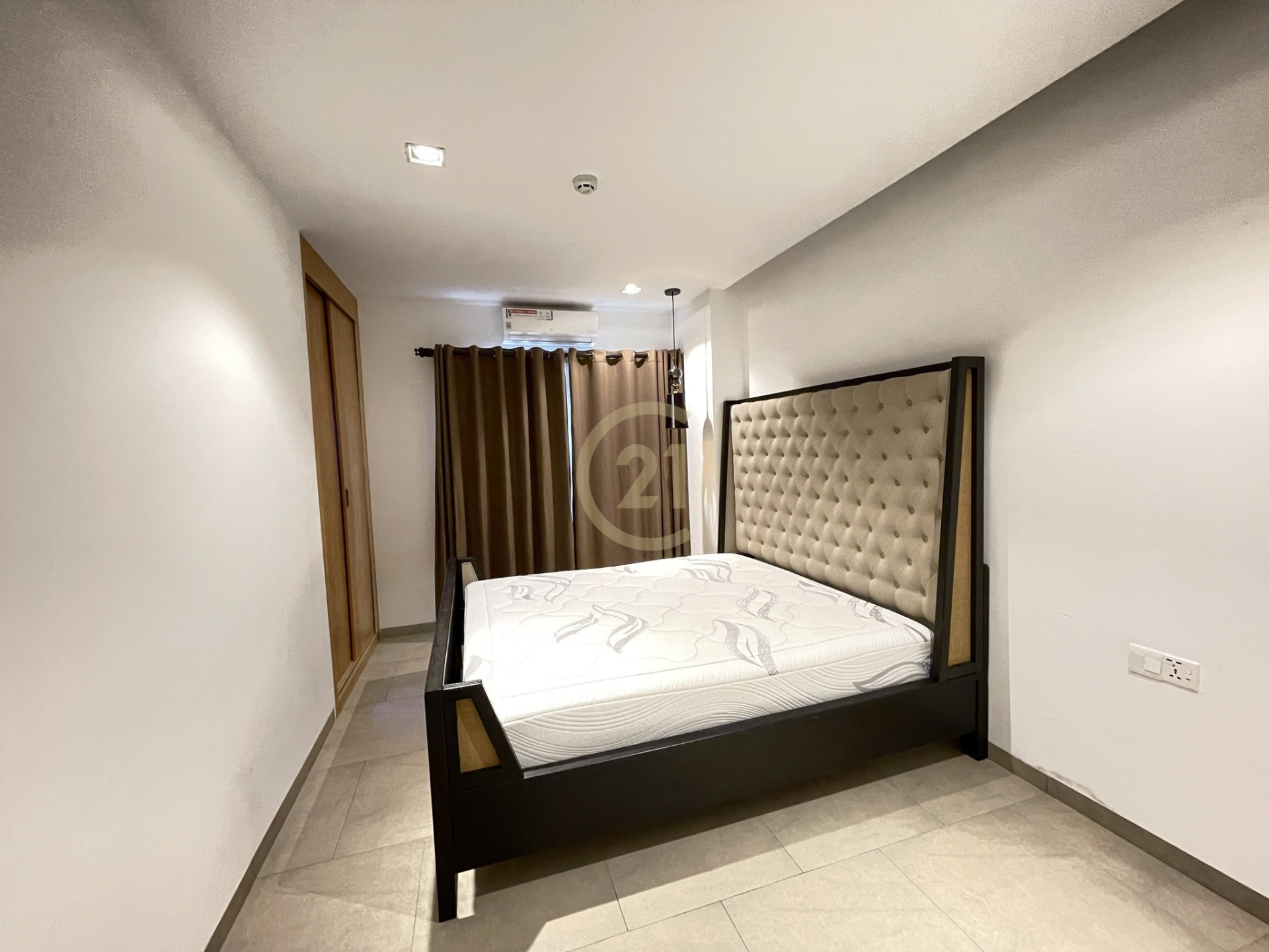 1 Bedroom For Rent At Chak Angrae Leu