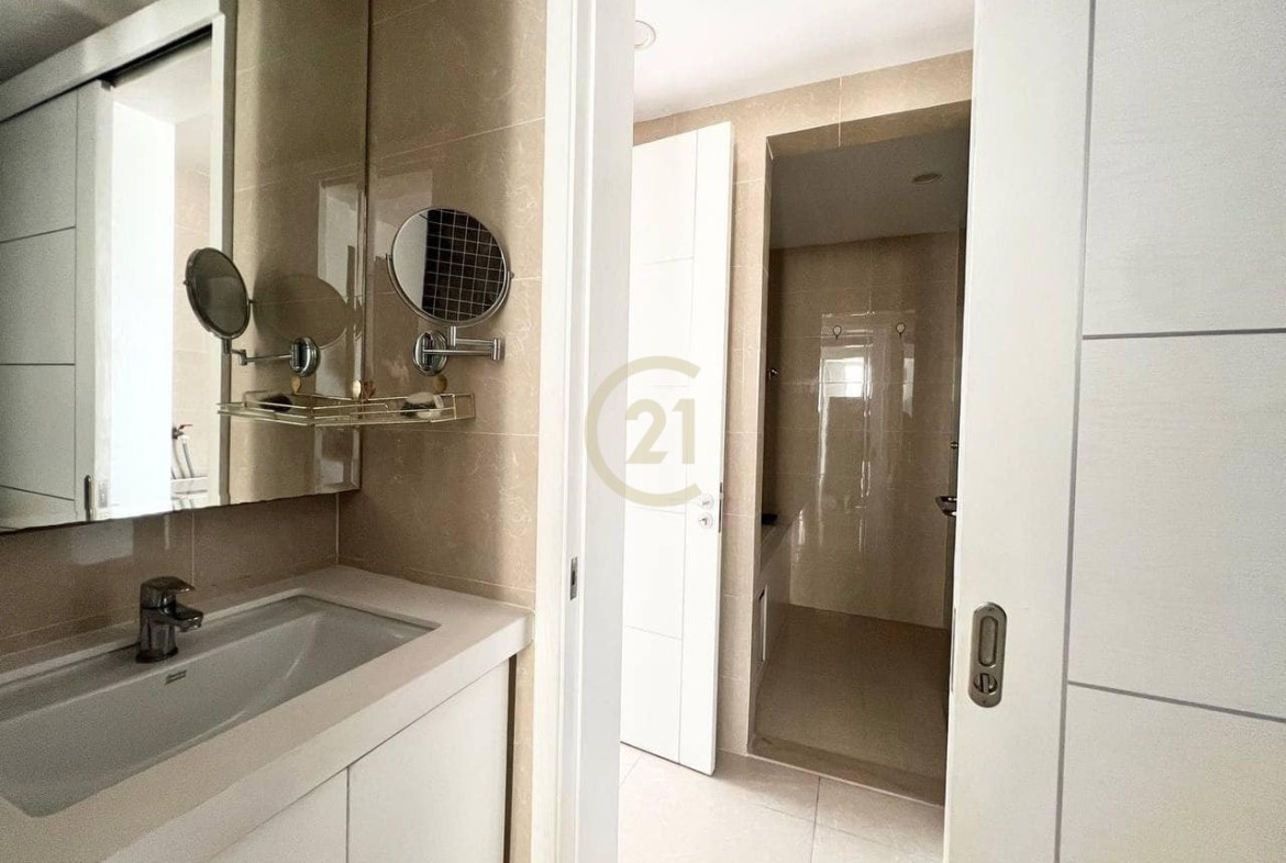 MODERN ONE BEDROOM FOR RENT
