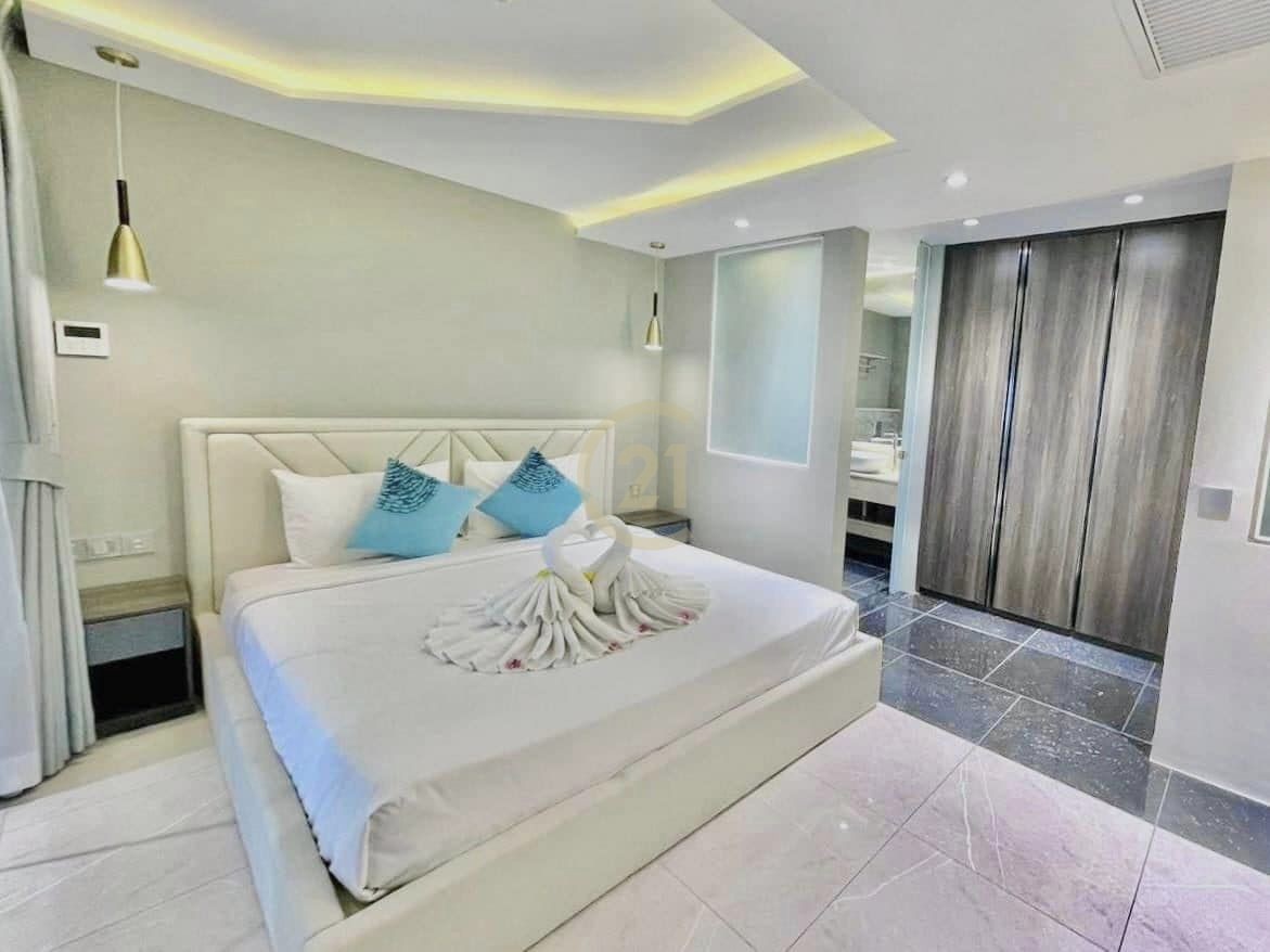 LUXERY PENTHOUSE FOR RENT