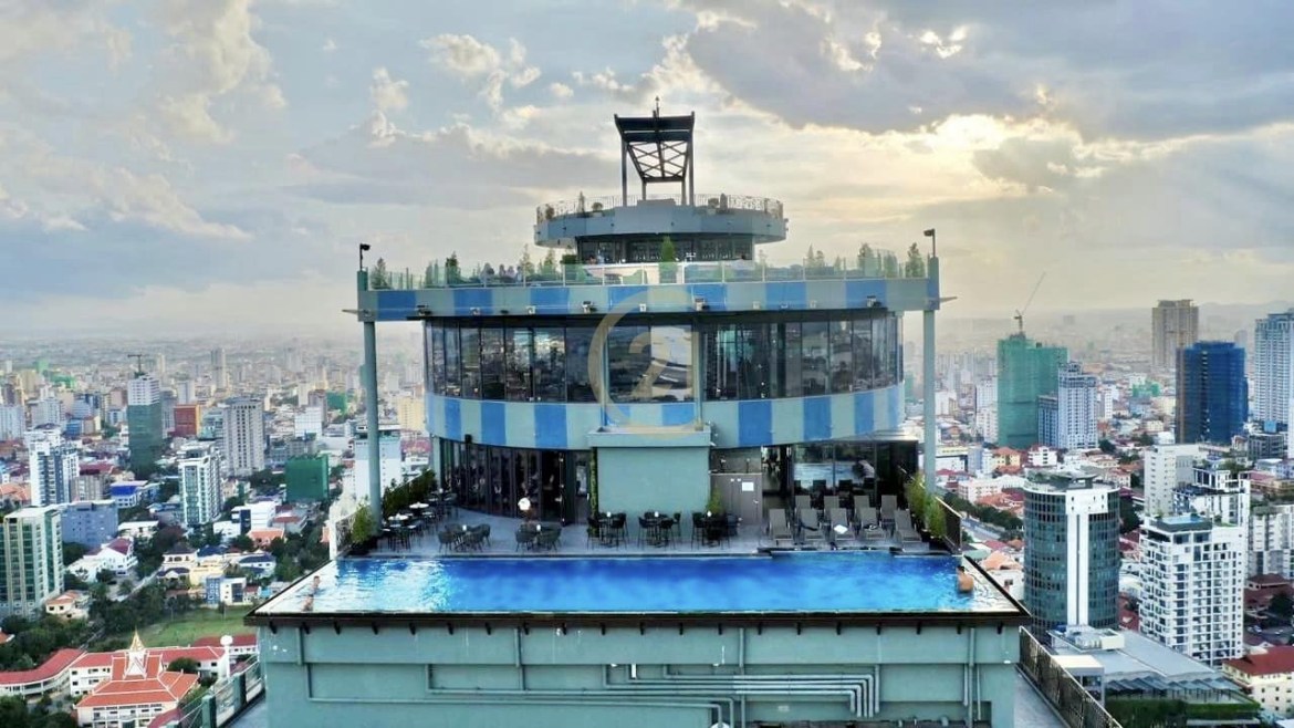 LUXERY PENTHOUSE FOR RENT