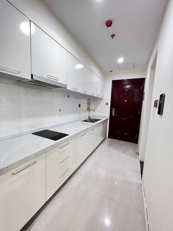 Studio Apartment for rent At 7 Makara