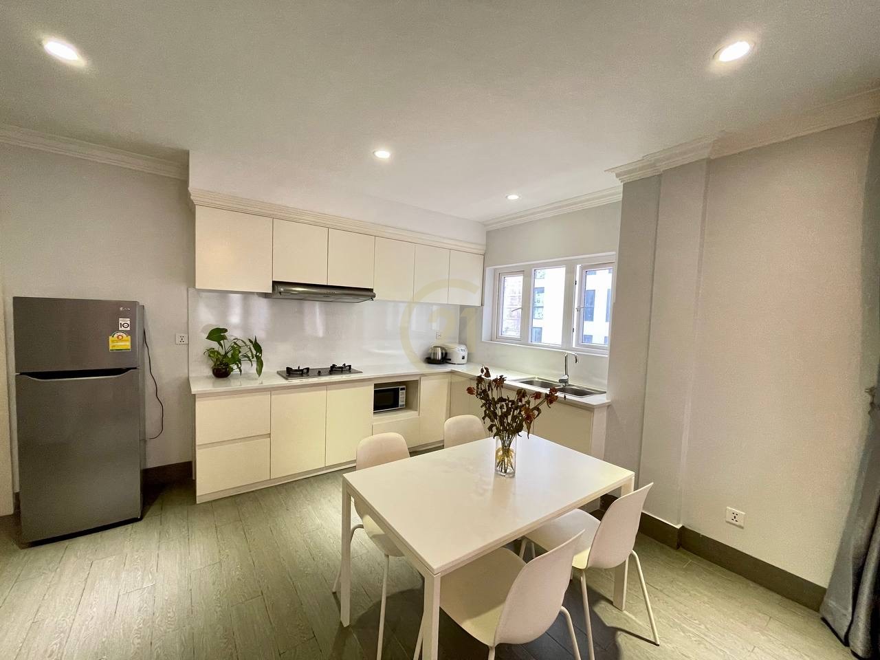 VINTAGE TWO BEDROOM FOR RENT