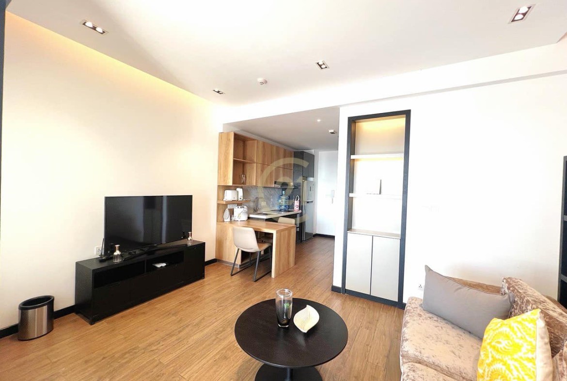 VINTAGE ONE BEDROOM FOR RENT