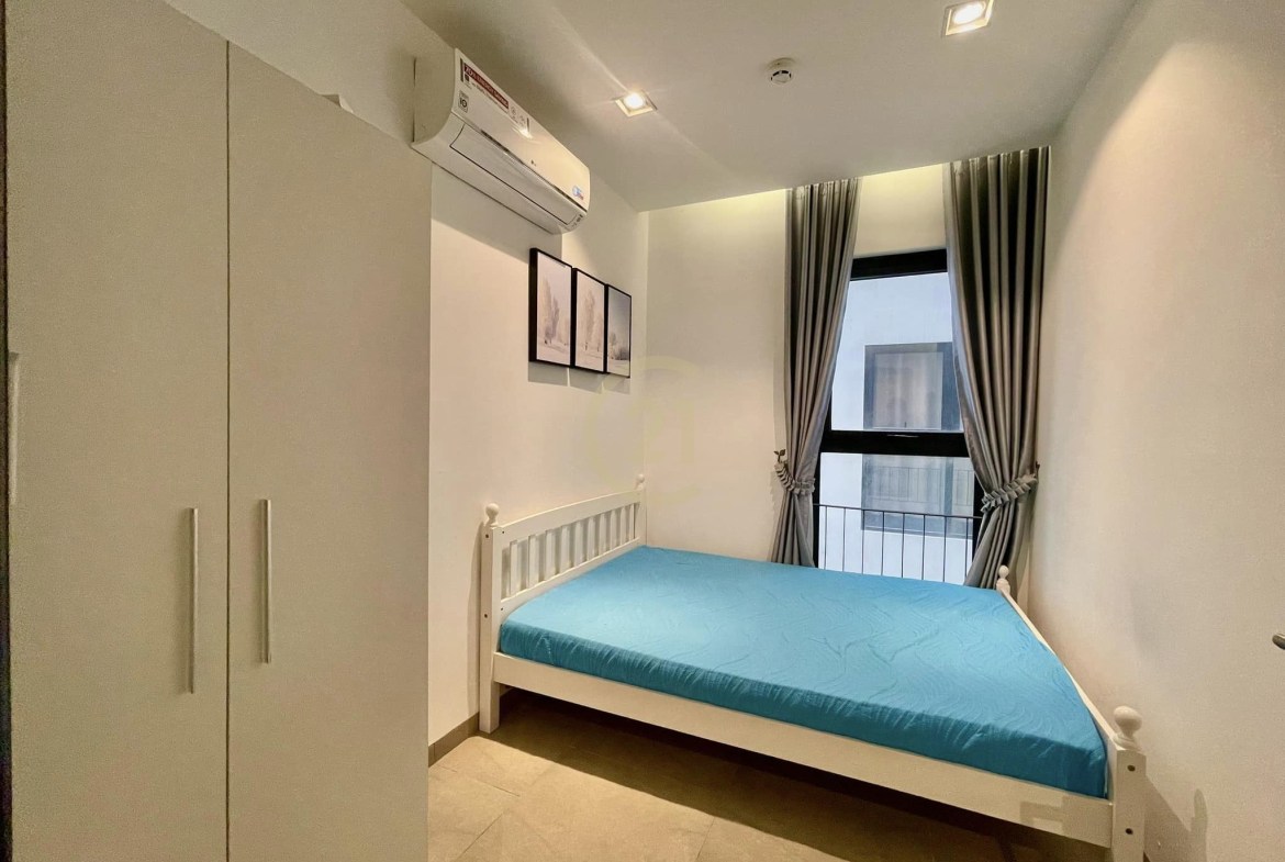 MODERN TWO BEDROOM FOR RENT