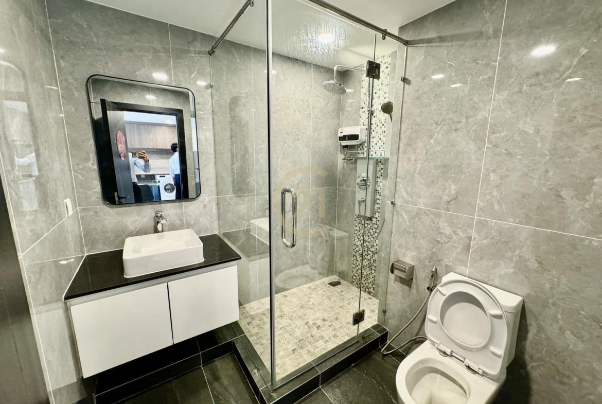 NICE TWO BEDROOM FOR RENT
