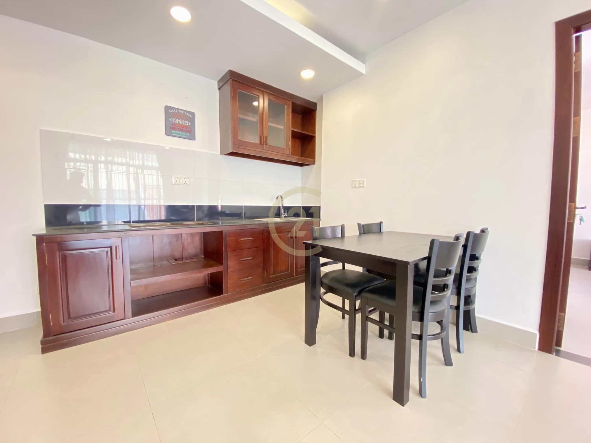 Specious 1 Bed for rent at Russian Market