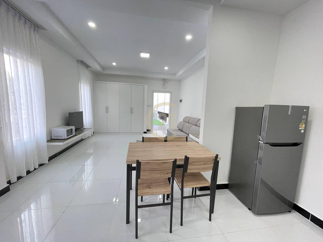 BRAND NEW ONE BEDROOM FOR RENT