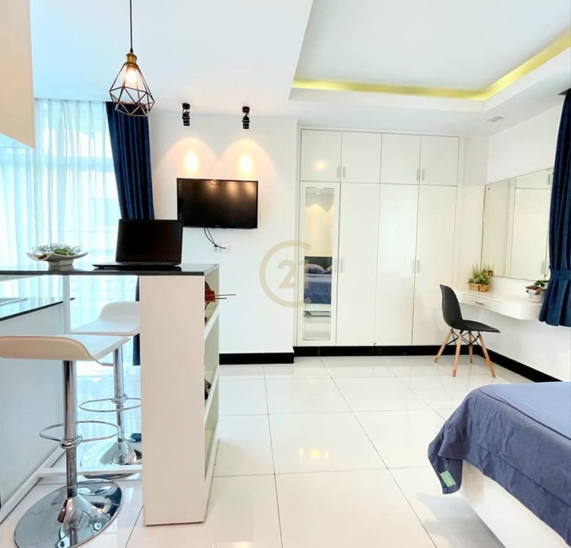Brand new Studio room for rent at BKK3