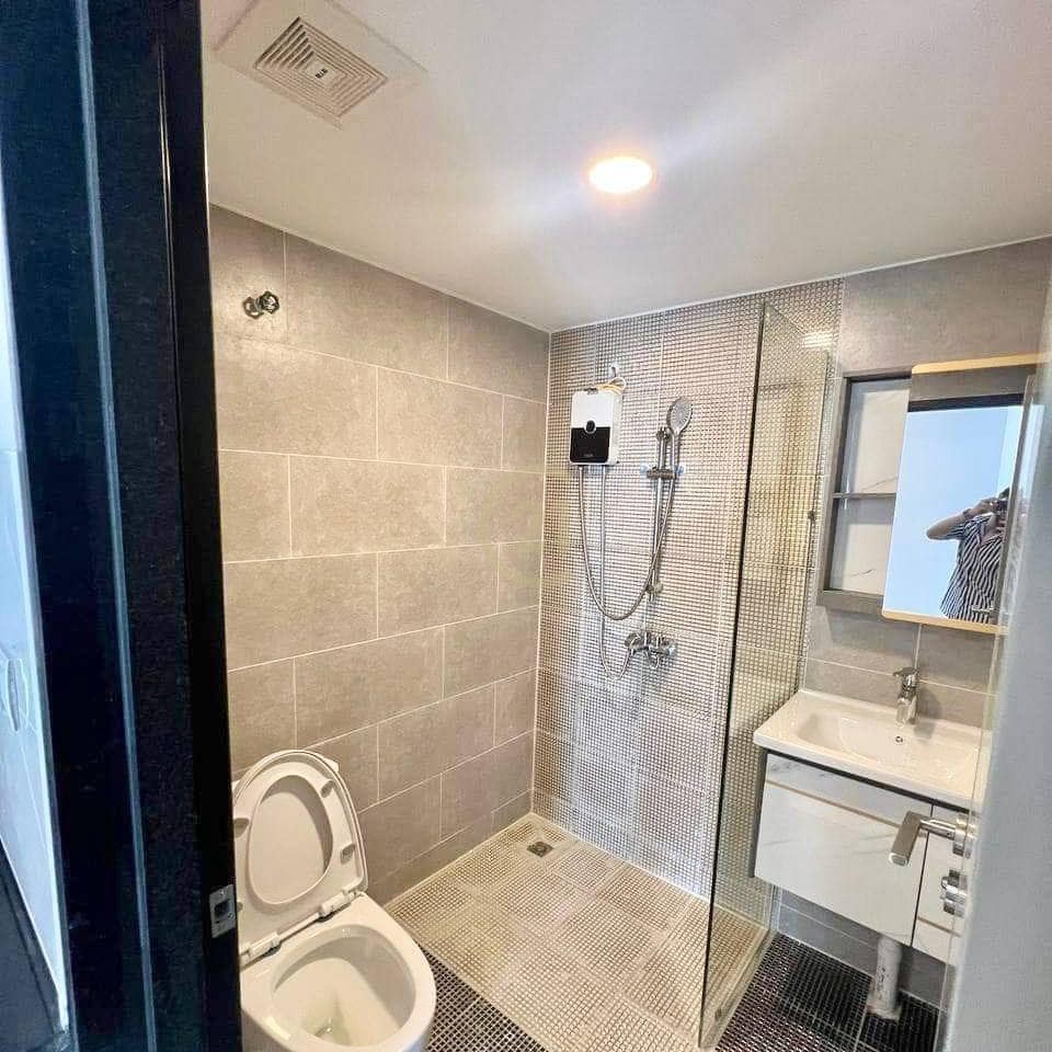 Studio Apartment for rent At 7 Makara