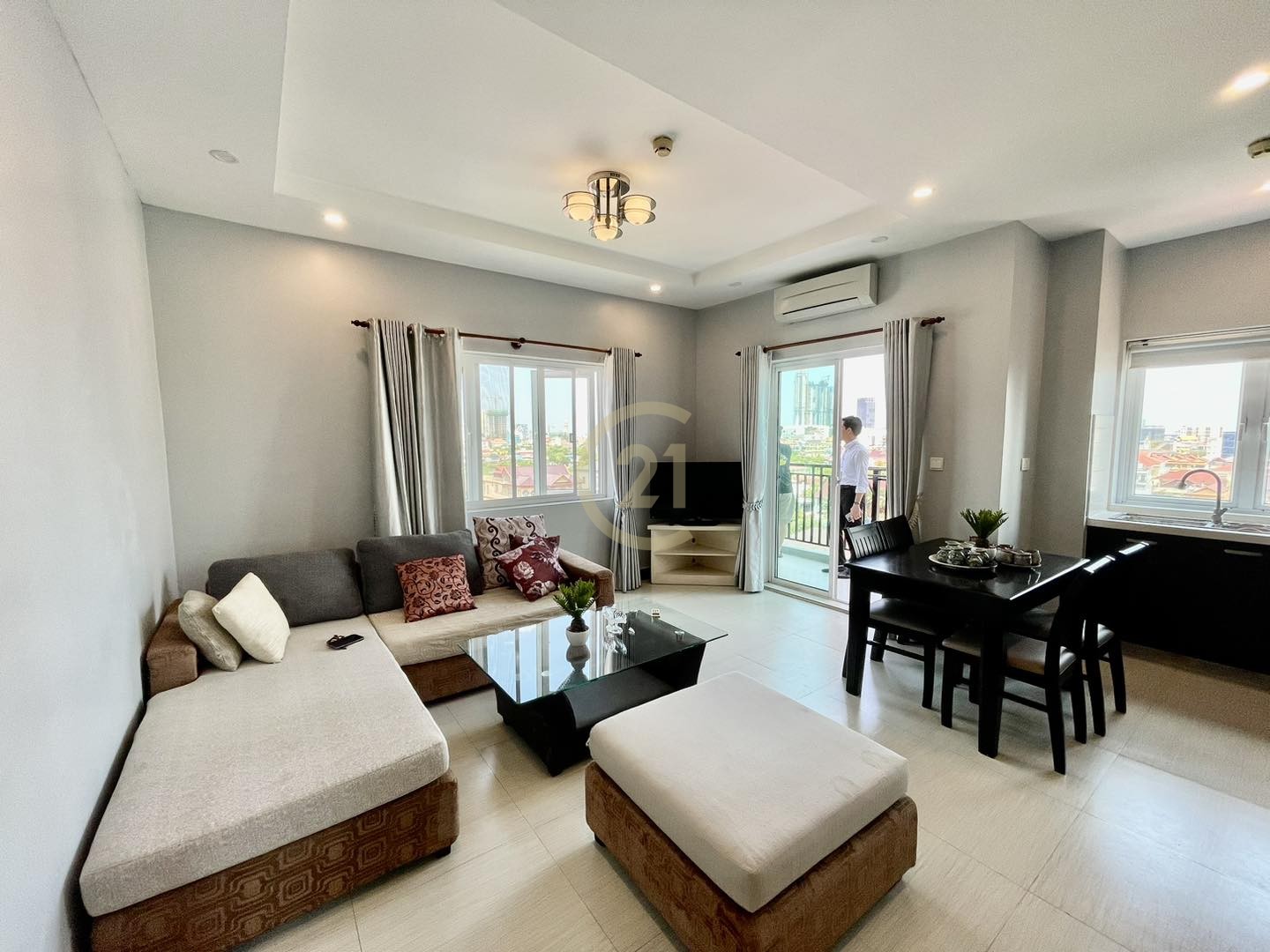 MODERN ONE BEDROOM FOR RENT