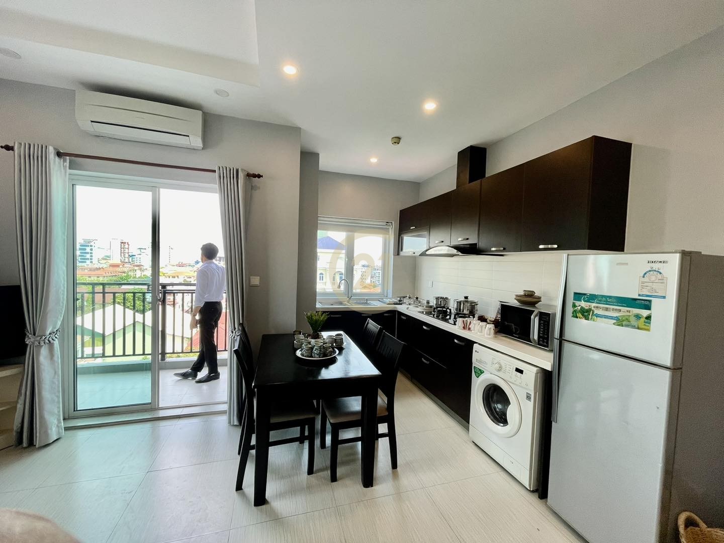 MODERN ONE BEDROOM FOR RENT