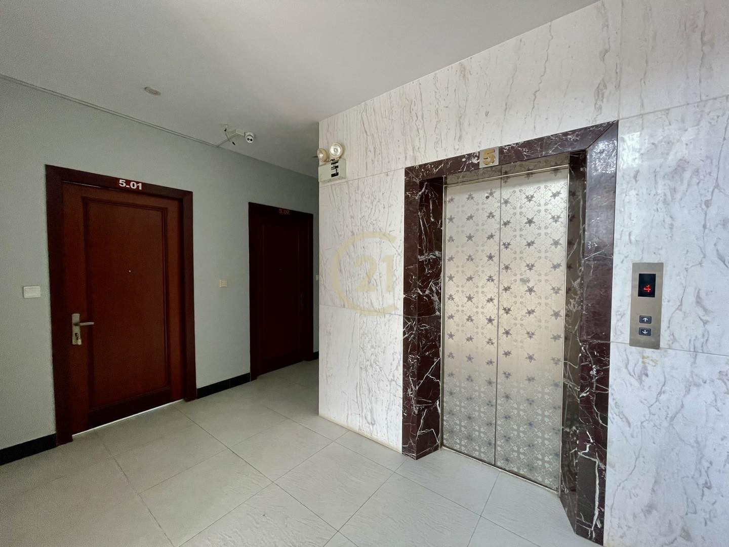 MODERN ONE BEDROOM FOR RENT