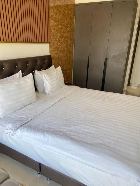 2 Bedroom For rent At Tonle Bassac