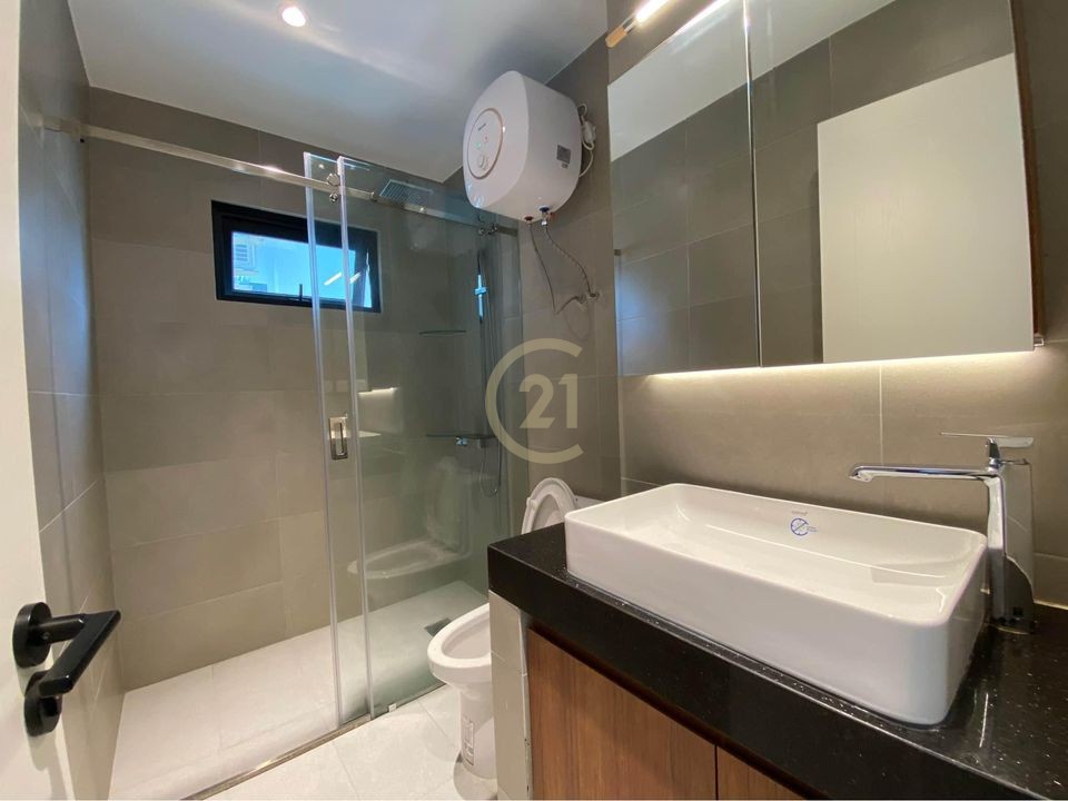 WESTERN ONE BEDROOM FOR RENT