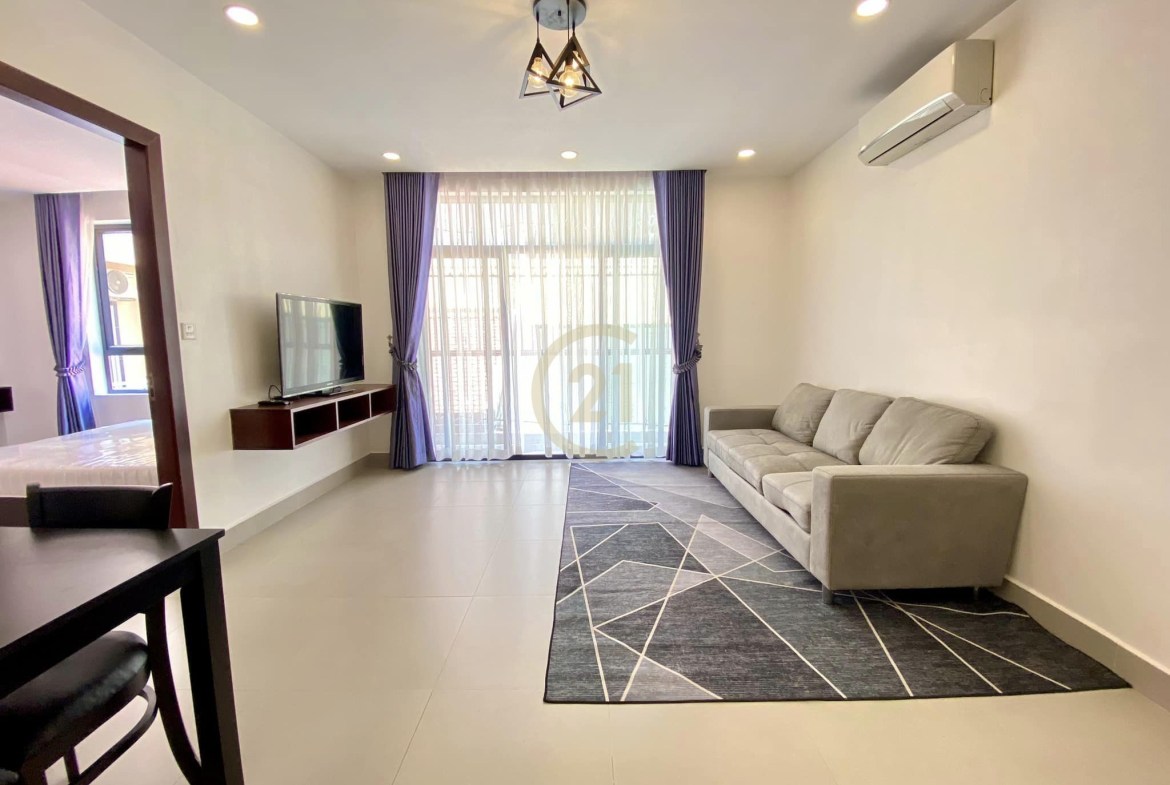 Specious 1 Bed for rent at Russian Market