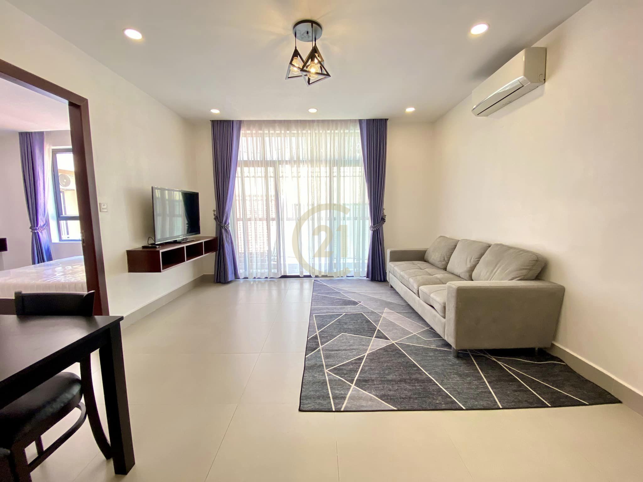 Specious 1 Bed for rent at Russian Market