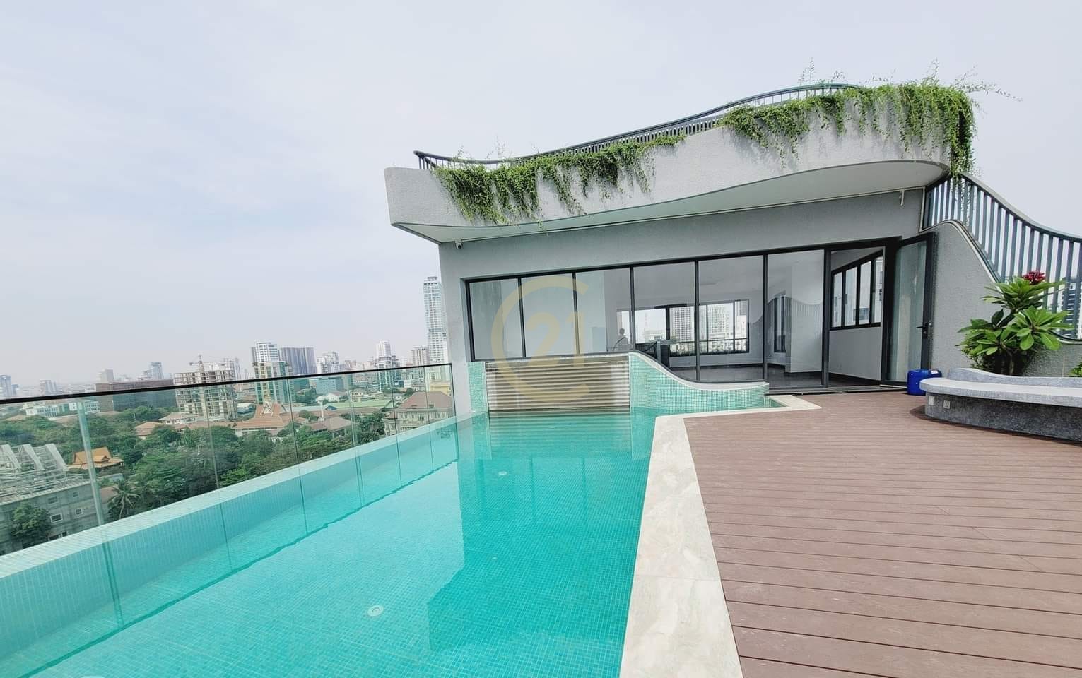 Brand New Studio Apt for rent at Tonle Bassac