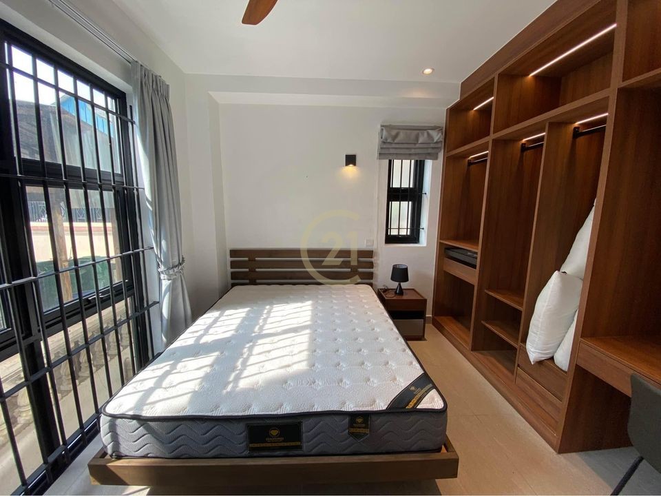 WESTERN ONE BEDROOM FOR RENT