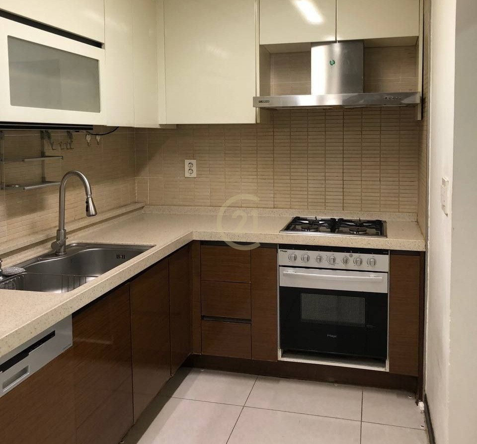 IMG_20240502_101144_475 Brand new 03BR for rent at BKK3