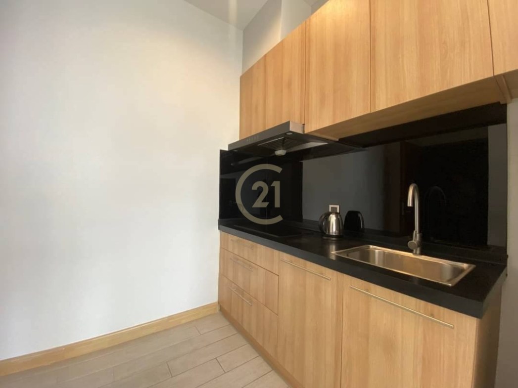 Brand new one bedroom for rent at BKK1