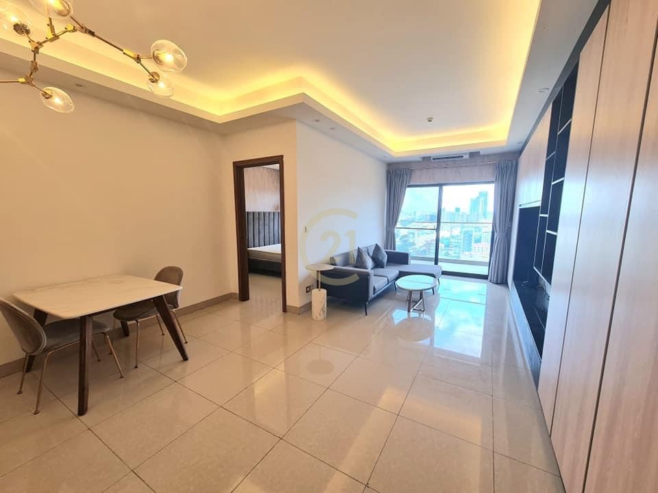 Biggest one bedroom for rent at Toul Kork
