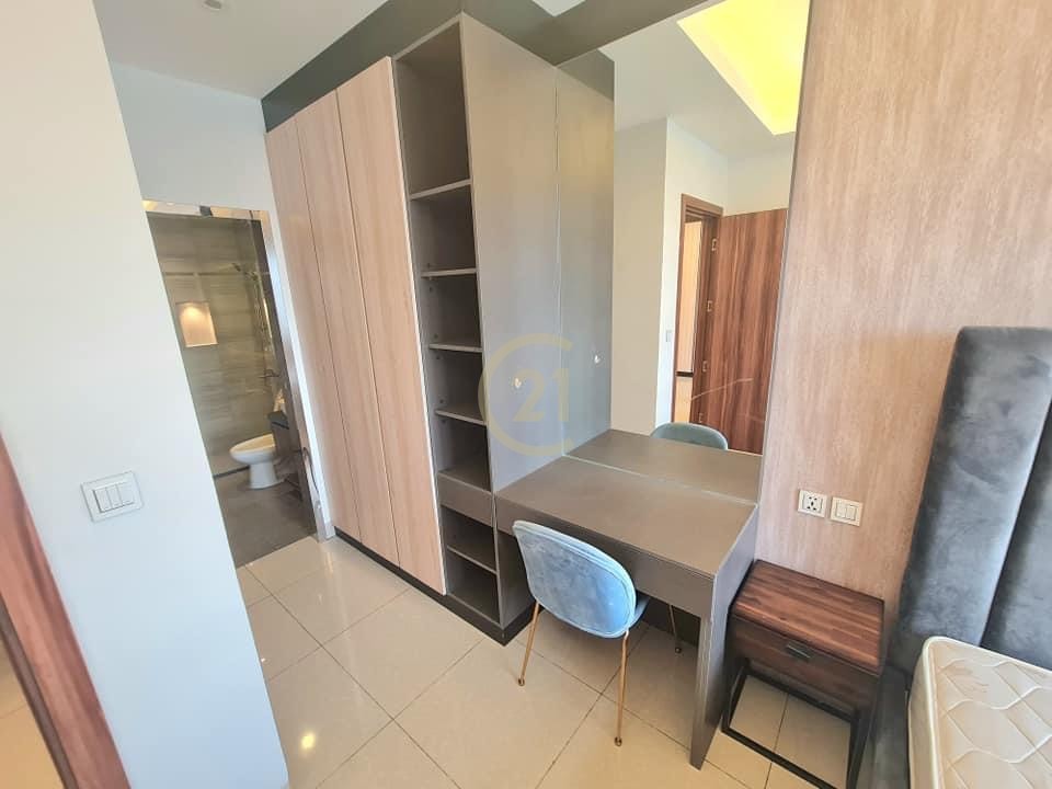 Biggest one bedroom for rent at Toul Kork