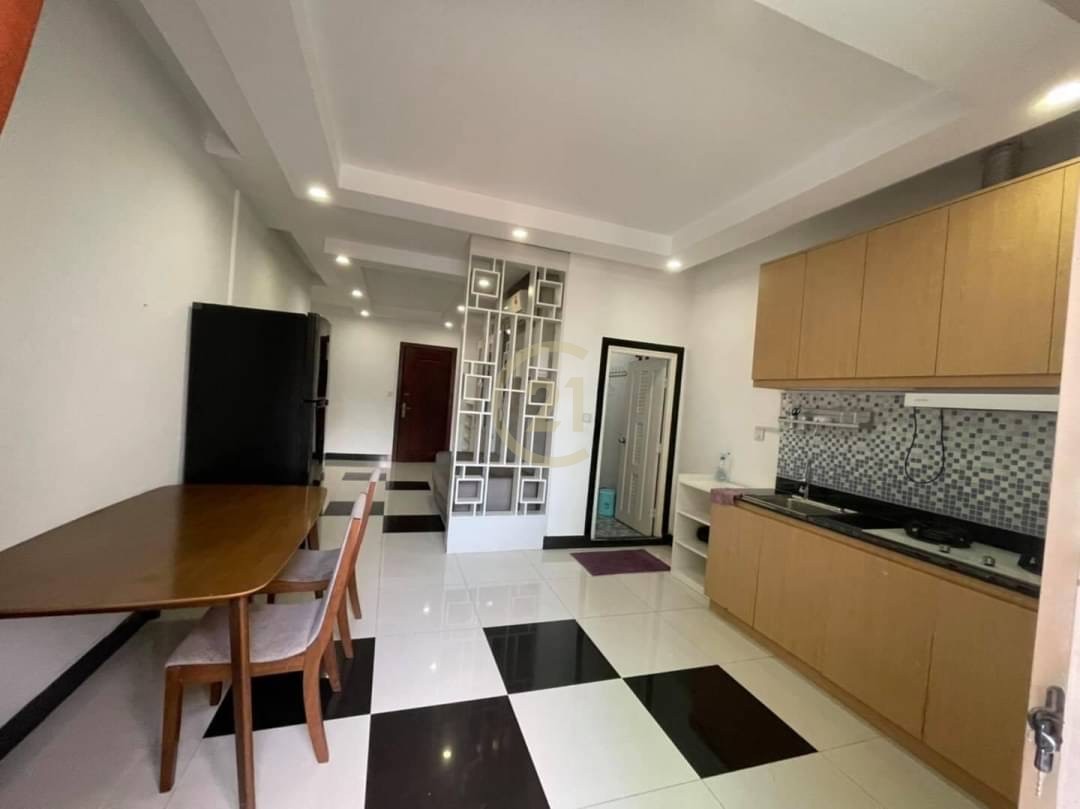 Two bedroom for rent at Russian market