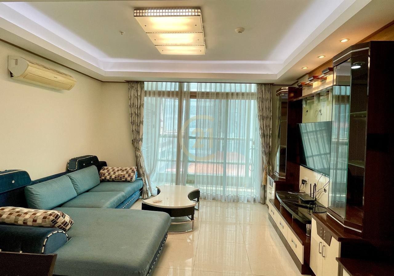 One bedroom for rent at Decastle Royal