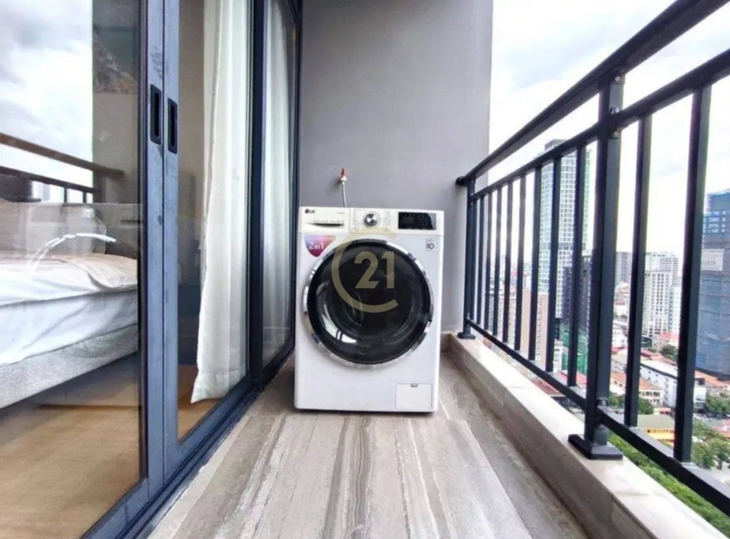 Brand new one bedroom for rent at BKK1