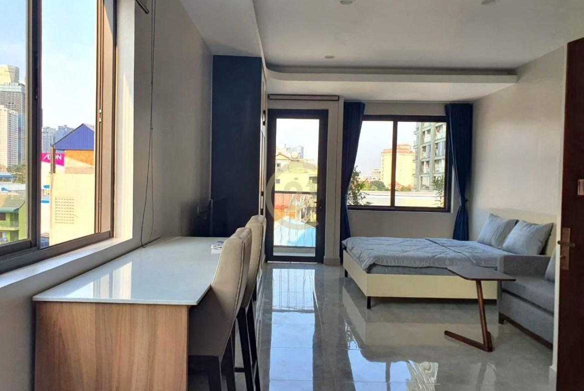 Modern Studio Apt for rent at Tonle Bassac